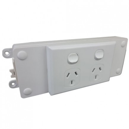 SOFT WIRED DOUBLE SWITCHED OUTLET (WHITE)