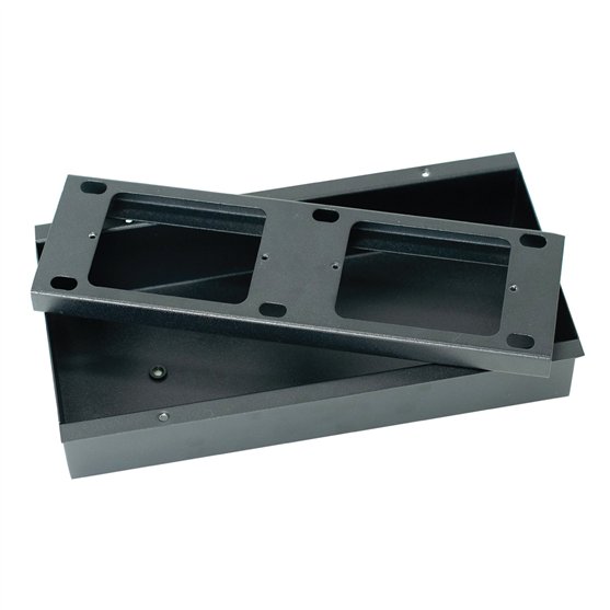 14470125 - EB Adaptor Plate to suit 3 Phase Outlets