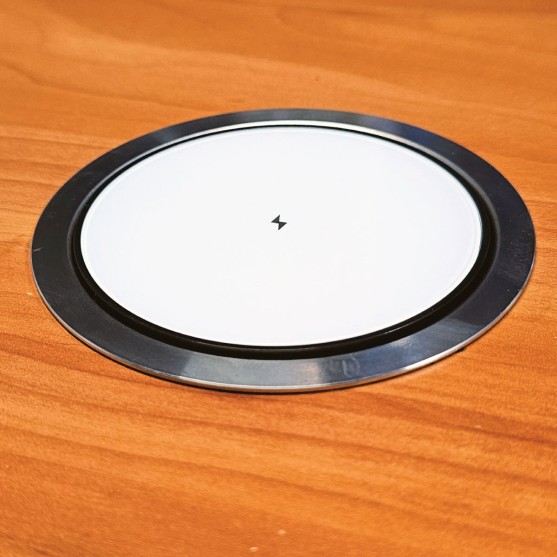 Recessed Pop-Up Outlet - White/Chrome | GPO+Wireless | Cableaway
