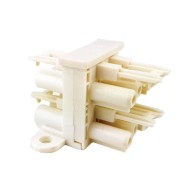 3 Pole Distribution Block 1 in 3 Out | Cableaway